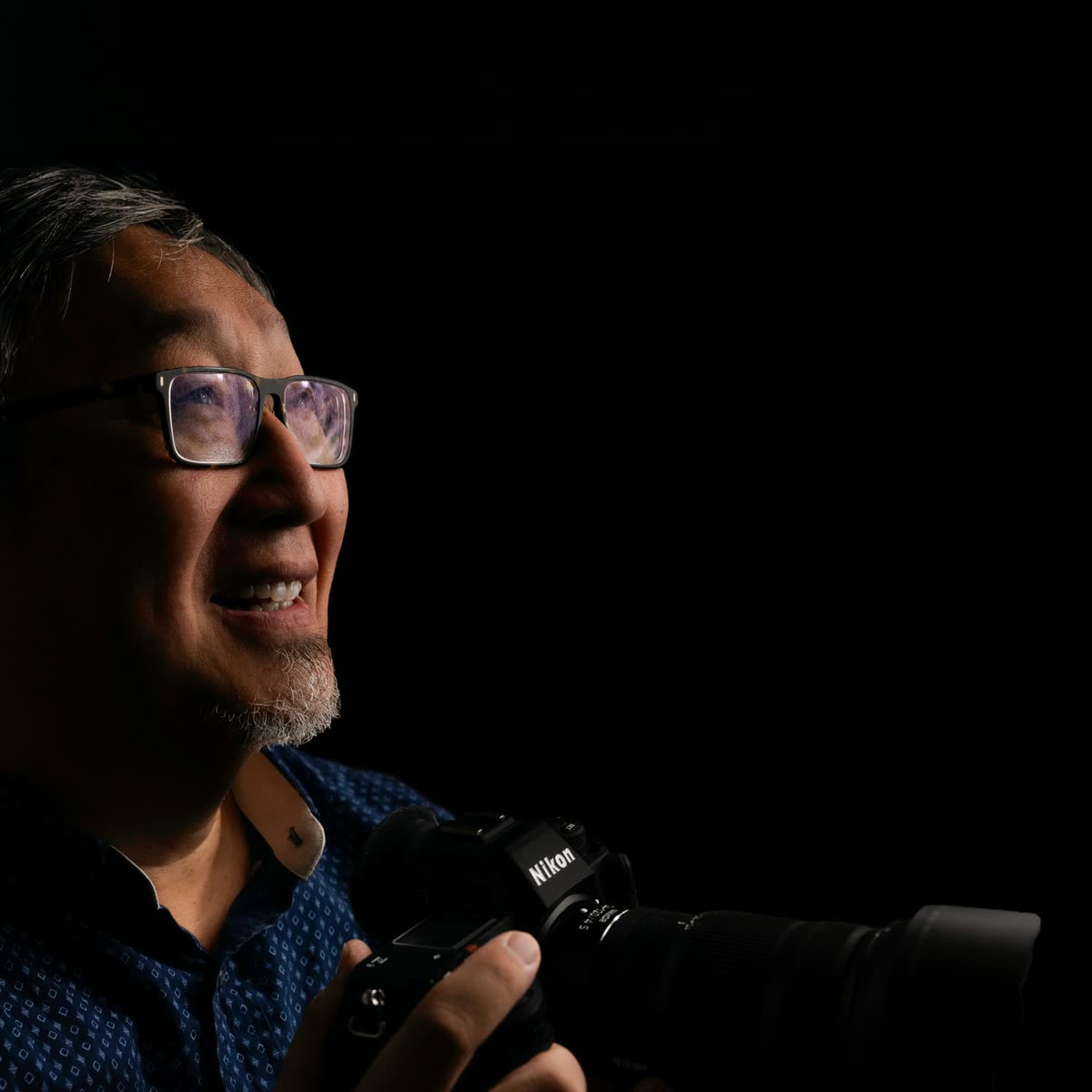 Kolja Chang mit Nikon — Fotograf